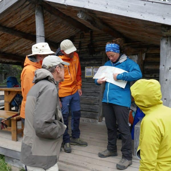 Canadian Outdoor Academy Introduction to Guiding in the Yukon Guide Training